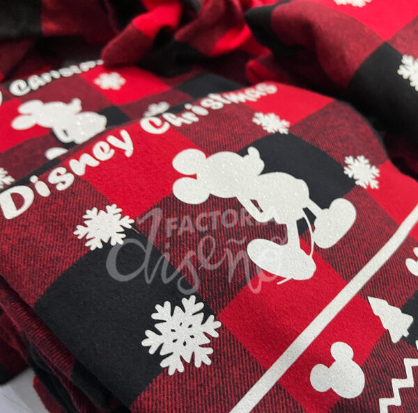 Playeras personalizadas Puebla, sudaderas personalizadas en Puebla, playeras navideñas mickey.