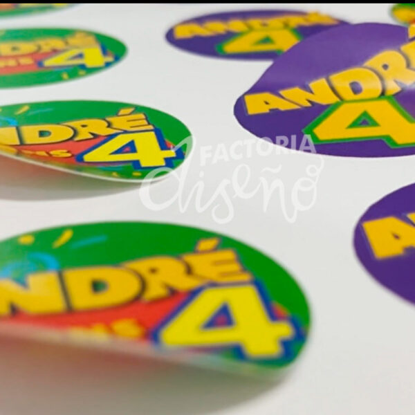 etiquetas personalizadas; stickers circulares; stickers puebla; etiquetas mesas de dulces; stickers mesa de dulces; etiquetas redondas; stickers redondos; etiquetas Puebla, etiquetas personalizadas Puebla